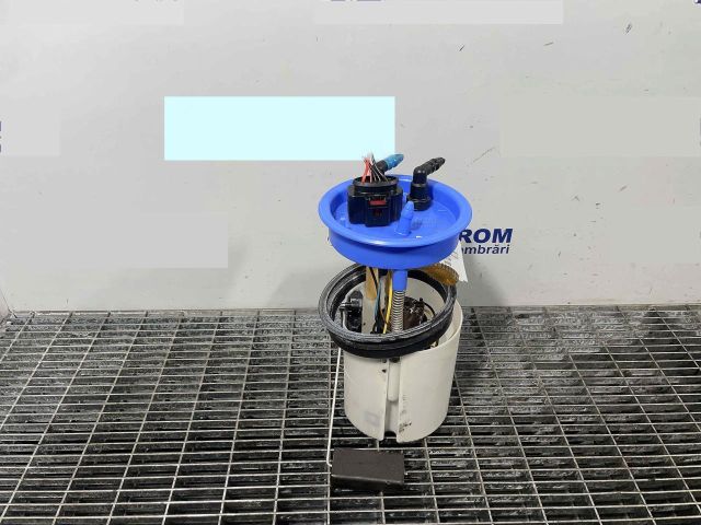 bontott AUDI A1 Üzemanyag Szivattyú