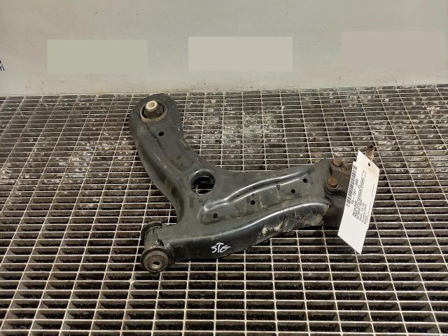 bontott AUDI A1 Bal első Lengőkar