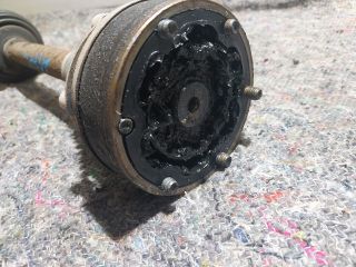 bontott AUDI A1 Bal Féltengely