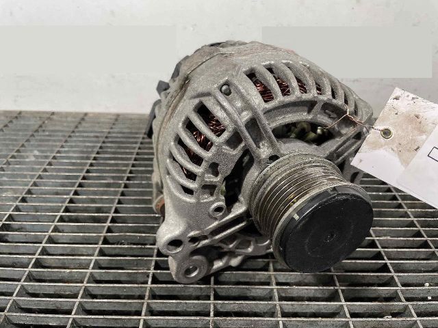 bontott AUDI A1 Generátor