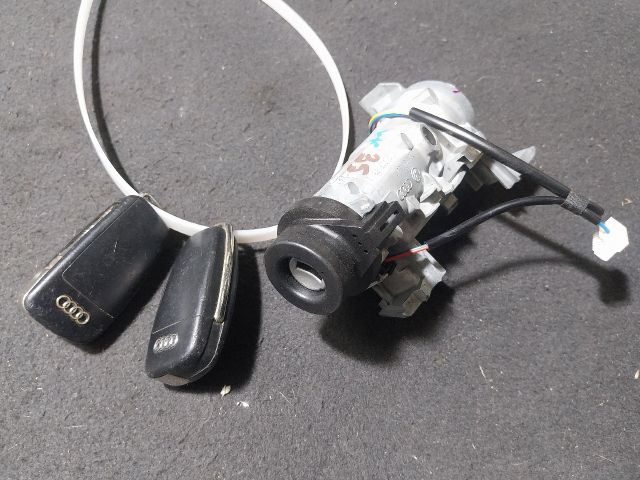 bontott AUDI A1 Gyújtáskapcsoló Házzal