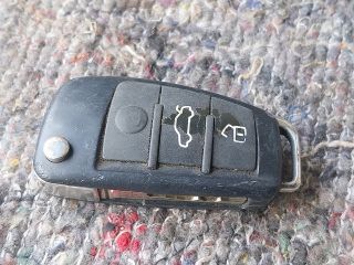 bontott AUDI A1 Gyújtáskapcsoló Házzal