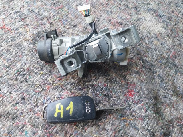 bontott AUDI A1 Gyújtáskapcsoló Házzal