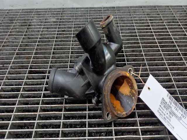 bontott AUDI A1 Hengerfej Vízkivezető