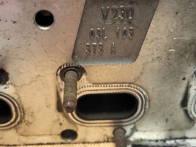 bontott AUDI A1 Hengerfej