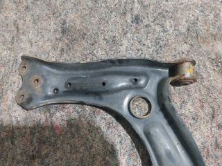 bontott AUDI A1 Jobb első Lengőkar