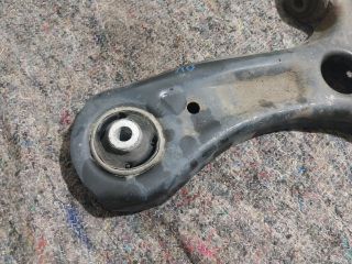 bontott AUDI A1 Jobb első Lengőkar