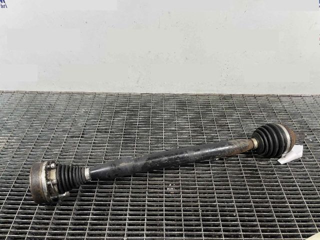 bontott AUDI A1 Jobb Féltengely