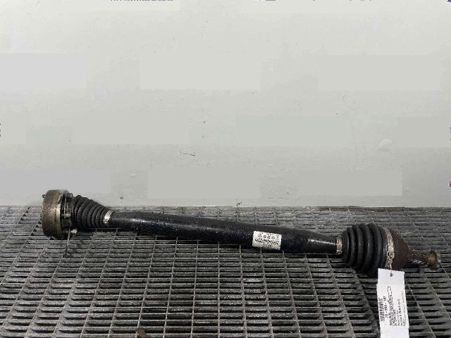 bontott AUDI A1 Jobb Féltengely