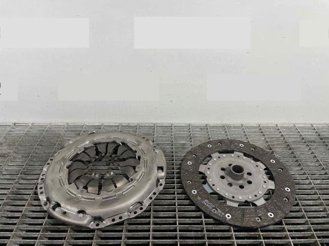 bontott AUDI A1 Kuplung Szett (Szerkezet, Tárcsa)