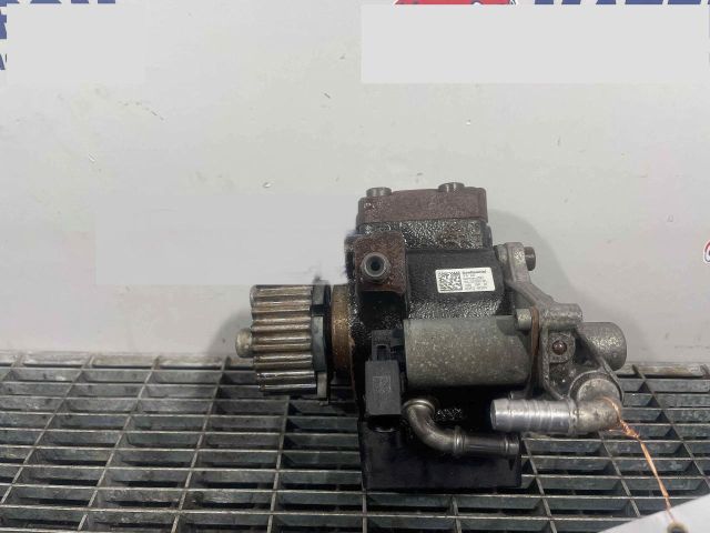 bontott AUDI A1 Nagynyomású Szivattyú