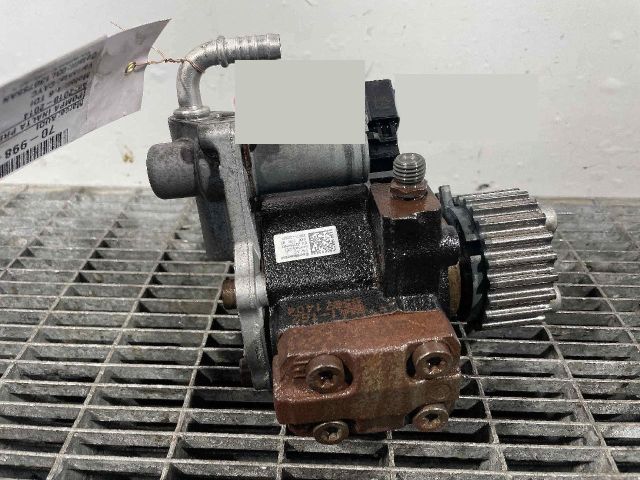 bontott AUDI A1 Nagynyomású Szivattyú