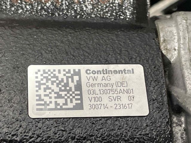 bontott AUDI A1 Nagynyomású Szivattyú