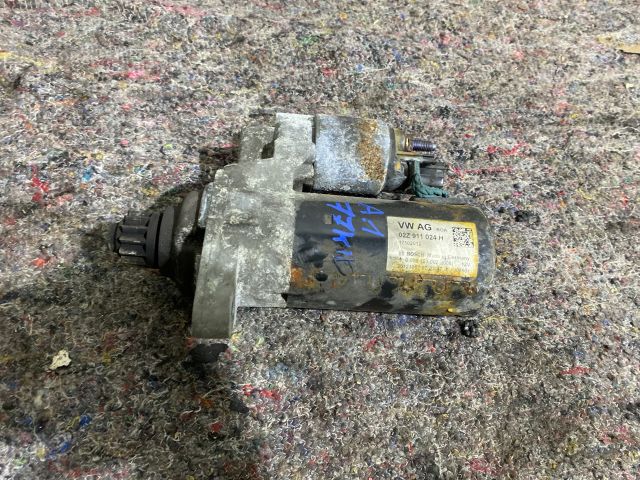 bontott AUDI A1 Önindító