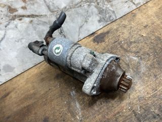 bontott AUDI A1 Önindító