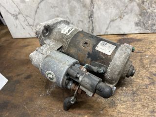 bontott AUDI A1 Önindító