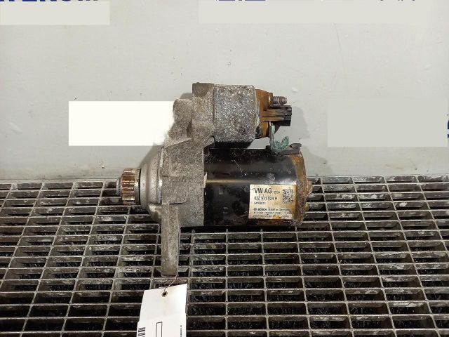 bontott AUDI A1 Önindító