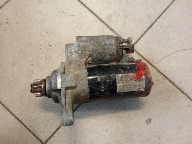 bontott AUDI A1 Önindító