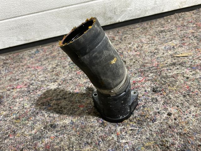 bontott AUDI A1 Turbócső