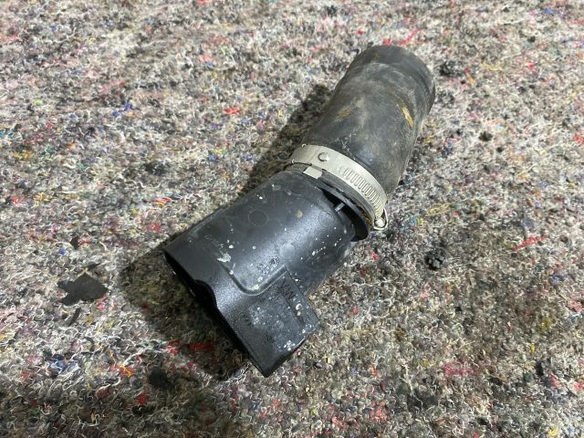 bontott AUDI A1 Turbócső