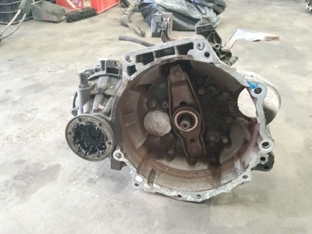 bontott AUDI A1 Váltó (Mechanikus)