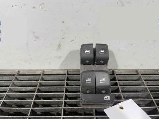 bontott AUDI A1 Ablakemelő Kapcsoló Négyes / Kettes