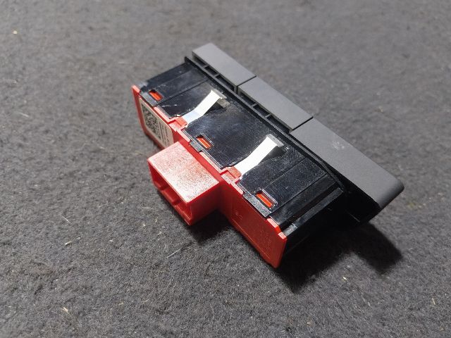 bontott AUDI A1 Ablakfűtés Kapcsoló