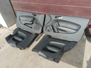 bontott AUDI A1 Ajtó Kárpit Szett