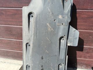 bontott AUDI A1 Alsó Padlólemez Burkolat