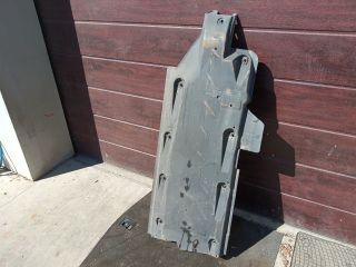 bontott AUDI A1 Alsó Padlólemez Burkolat