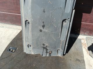 bontott AUDI A1 Alsó Padlólemez Burkolat