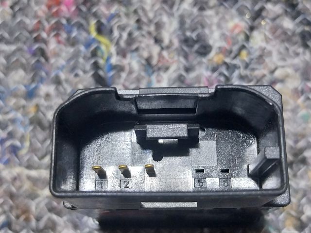 bontott AUDI A1 AUX Csatlakozó