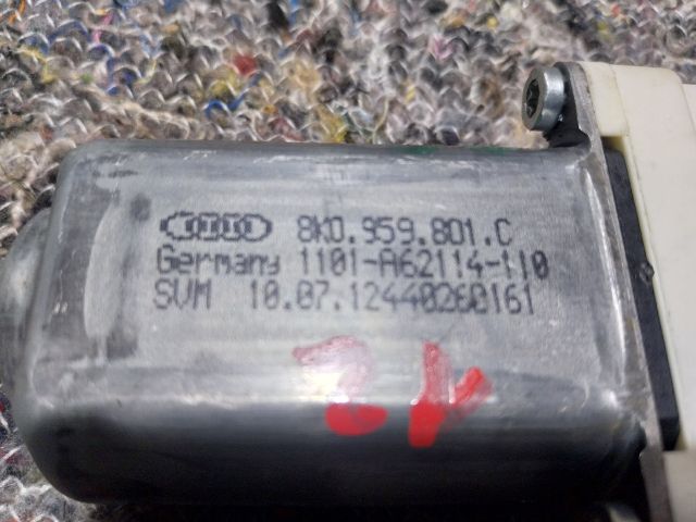 bontott AUDI A1 Bal első Ablakemelő Motor