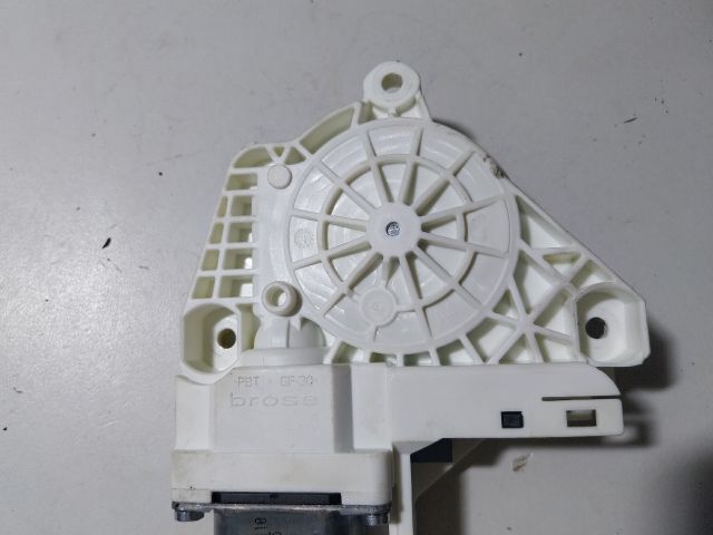 bontott AUDI A1 Bal első Ablakemelő Motor