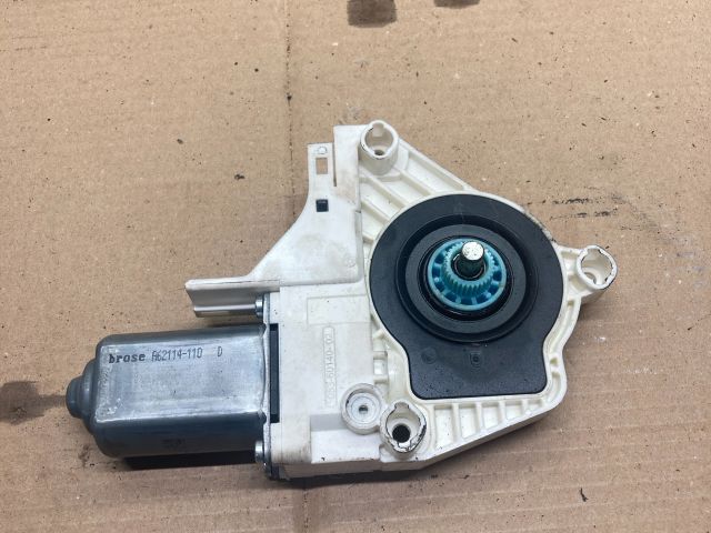 bontott AUDI A1 Bal első Ablakemelő Motor