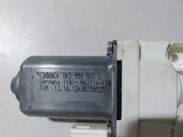 bontott AUDI A1 Bal első Ablakemelő Motor