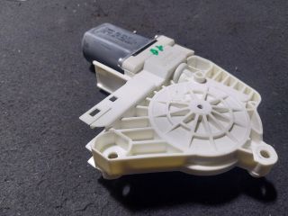 bontott AUDI A1 Bal első Ablakemelő Motor