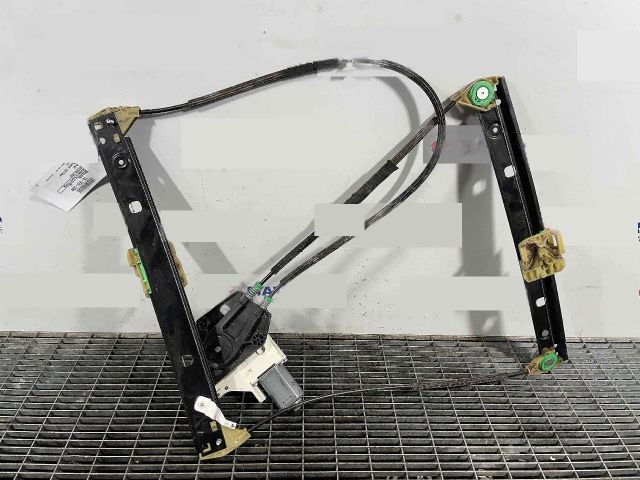 bontott AUDI A1 Bal első Ablakemelő Szerkezet (Elektromos)