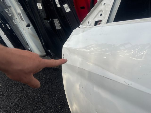 bontott AUDI A1 Bal első Ajtó (Üres lemez)