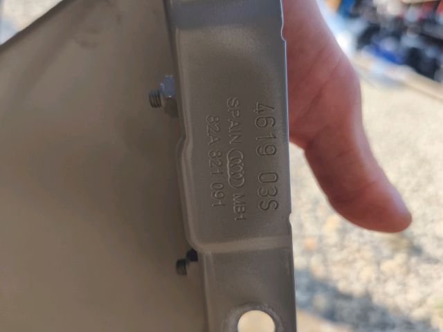 bontott AUDI A1 Bal első Sárvédő