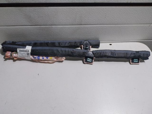 bontott AUDI A1 Bal Függönylégzsák és Oldallégzsák
