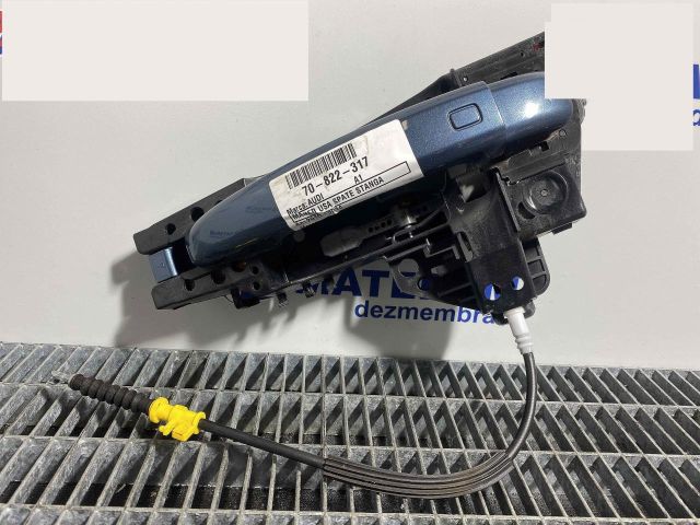 bontott AUDI A1 Bal hátsó Külső Kilincs