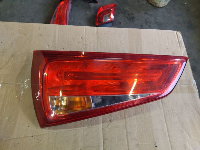 bontott AUDI A1 Bal Hátsó Lámpa