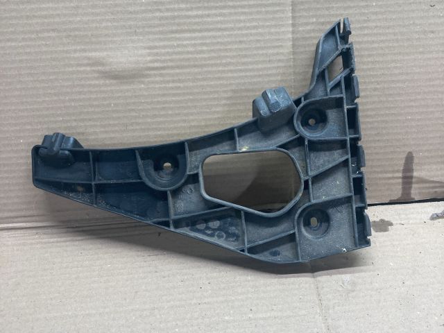 bontott AUDI A1 Bal hátsó Oldal Lökhárító Tartó (Műanyag)