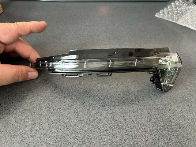 bontott AUDI A1 Bal Visszapillantó Tükör Irányjelző