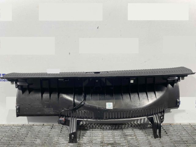 bontott AUDI A1 Csomagtérajtó Díszléc