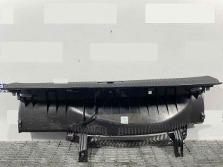 bontott AUDI A1 Csomagtérajtó Díszléc