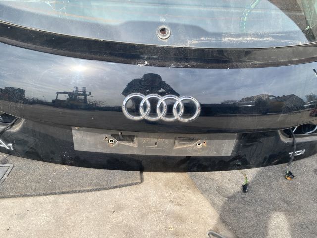 bontott AUDI A1 Csomagtérajtó (Részeivel)