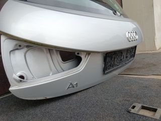 bontott AUDI A1 Csomagtérajtó (Részeivel)