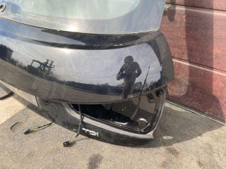 bontott AUDI A1 Csomagtérajtó (Részeivel)